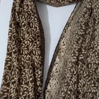 شال و روسری مناسب روز مادر|لباس|لاهیجان, خمیر کلایه|دیوار