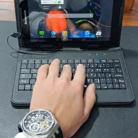 تبلت لنوو سالم به همراه کیف کیبرد