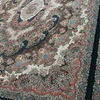 فرش ۹متری سالم بدون زدگی یا سوختگی