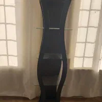 استند ۴طبقه چوبی دارای لامپ
