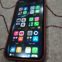 اپل iPhone 11 با حافظهٔ ۱۲۸ گیگابایت