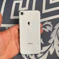 ایفون 8