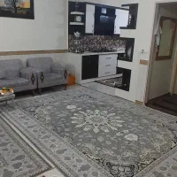 آپارتمان-حیاط-دار