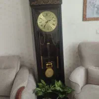 ساعت ایستاده خیلی نو و کانلا سالم
