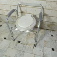 توالت فرنگی در حد نو