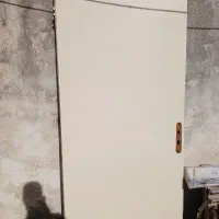 فروش در اتاق