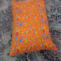 تعدادی لحاف تشک بالش