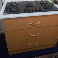 هود و گاز صفحه ای با کابینت زیر گاز