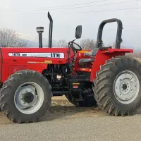 تراکتور۱۰۷۵