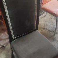 صندلی چوبی