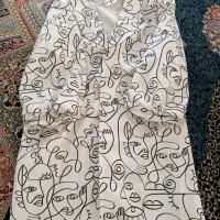 چند عدد مانتو و سارافون و شومیز مجلسی