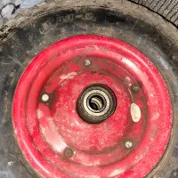 چرخ فرغون|ابزارآلات|تهران, بوستان سرخه حصار|دیوار