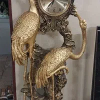 ساعت تزئینی ایستاده