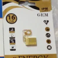 فلش ۳۲ و۱۶ گیگ|قطعات و لوازم جانبی رایانه|شیراز, ماه فیروزان|دیوار