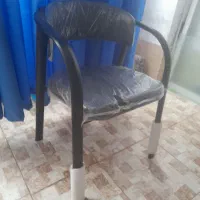 ۲ عدد صندلی