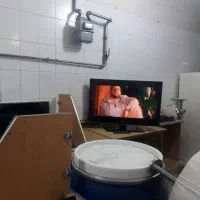 تلویزیون رنگی ال سی دی سالم ۴۳|تلویزیون و پروژکتور|بناب, |دیوار