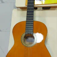 گیتار یاماها