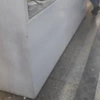 ویترین فروشی