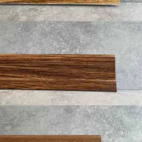 قرنیز ۹سانت نبشی اسکوتی ابزار قاب بندی روکوب|مصالح و تجهیزات ساختمان|تهران, امامت|دیوار