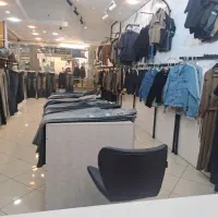 فروشنده پوشاک