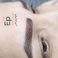 میکروبلیدینگ ابرو رایگان