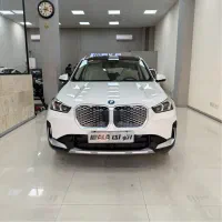 بی ام و ix1 مدل۲۰۲۵