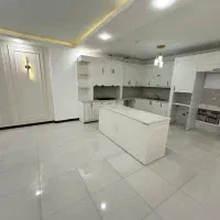 2-واحد-در-یک-ساختمان-صفرسند-اماده-3خواب-پنجره-قدی