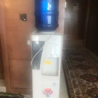 ابسردکن ایستاده مارک نیکای