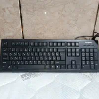 کیبورد در حد نو عالی