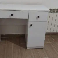 باسلام.میزتحریر کامل سالم درحدنو باکیفیت عالی