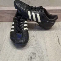 کفش فوتبالی