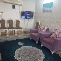 مبل راحتی ۷ نفره و چهار صندلی نهار خواری