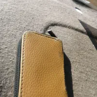 یه کیف پیدا شده