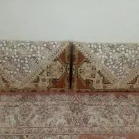 پشتی ومبل وبوفه وپرده