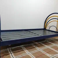 تخت خواب یک نفره فلزی