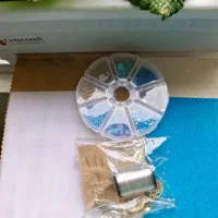 پک جواهر دوزی رنگ مشکی،قرمز و آبی همراه با ملزومات