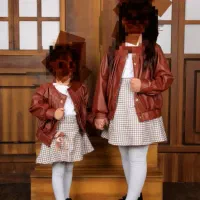 2 دست لباس چرم دخترانه هر کدوم 3 تیکه