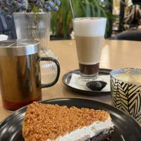 نیروی باریستا جهت باغ رستوران