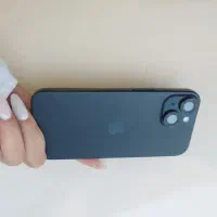 اپل iPhone 15 با حافظهٔ ۱۲۸ گیگابایت