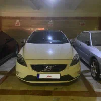 ولوو v40|خودرو سواری و وانت|تهران, اوین|دیوار