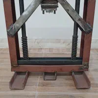 دستگاه پرس دستی