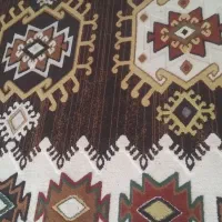 ۲ تا فرش ۶ متری ۲عدد  ۹ متری  ۲ کناره بفروش م