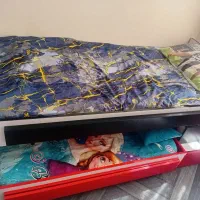 تخت دو طبقه