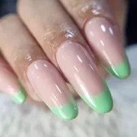 خدمات ناخن وپابابروزترین متریال فاز۸