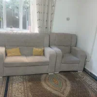 مبل همراه با عسلی و جلو مبلی