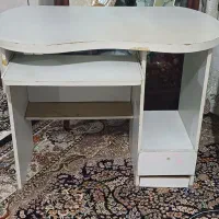 میز کامپیوتر