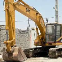 بیل زنجیری بزرگتر ۲۲۰ کوماتسو