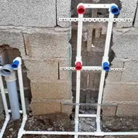 ترمیم نمزدگی سقف سرویسها ولوله کشی آب وفاضلاب