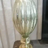 گلدان طلایی