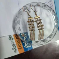 مدال و گوشواره